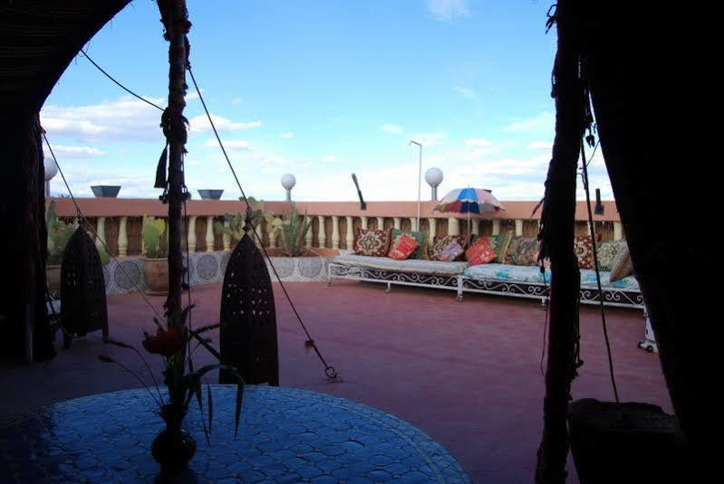 Le Temps De Vivre Bed & Breakfast Ouarzazate Exterior foto